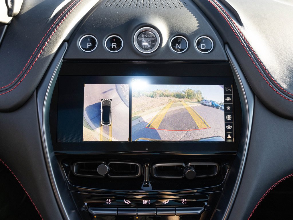 Used 2021 Aston Martin DBX AWD/4WD image 39