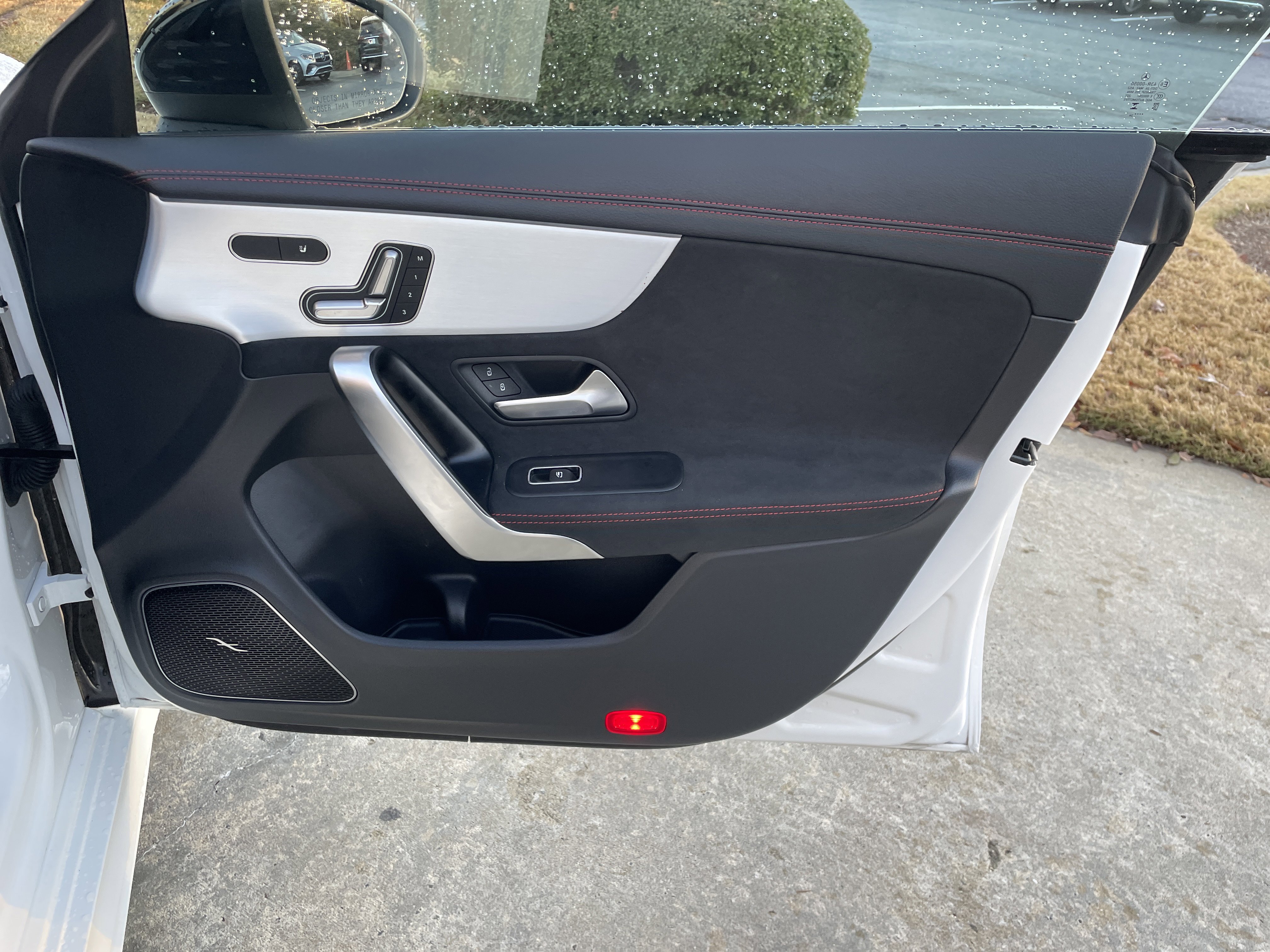 Certified 2025 Mercedes-Benz CLA 250 4MATIC image 46