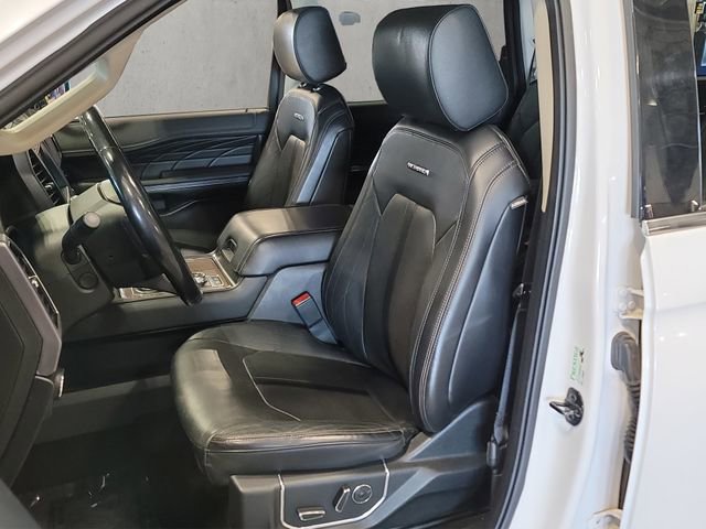 Used 2019 Ford Expedition Max Platinum AWD/4WD image 32