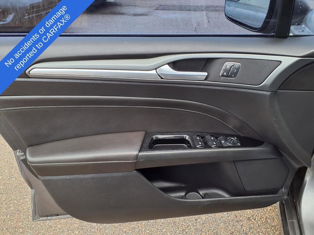 Used 2013 Ford Fusion Titanium image 14