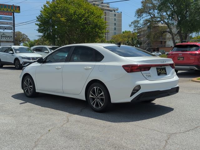Used 2023 Kia Forte LXS w/ LXS Technology Package image 6