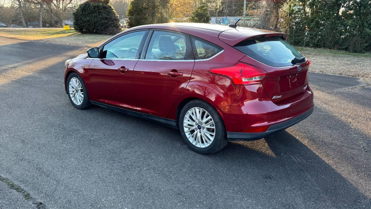 Used 2015 Ford Focus Titanium image 6