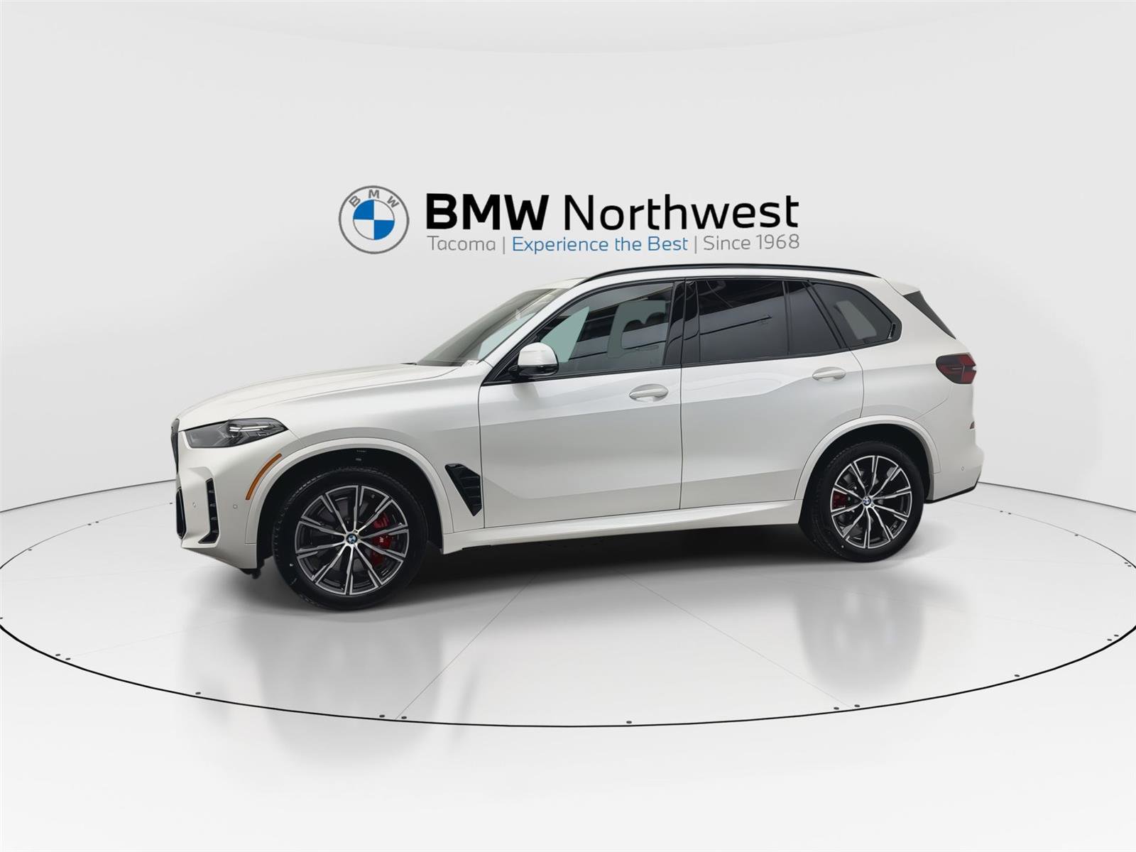 New 2026 BMW X5 xDrive40i w/ M Sport Package image 10