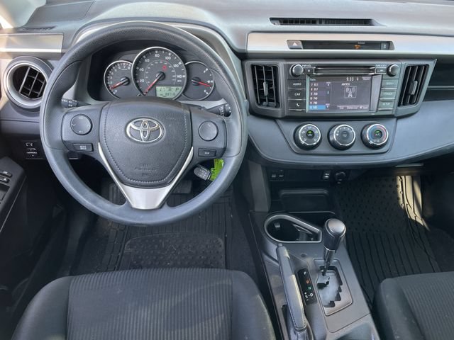 Used 2016 Toyota RAV4 LE FWD image 11