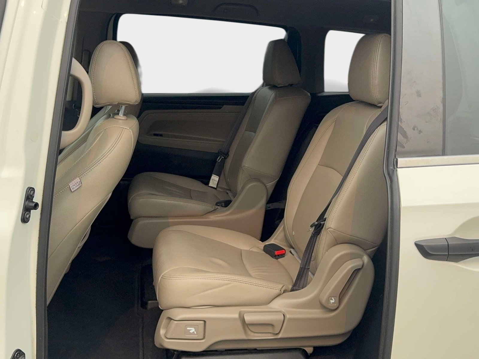 Used 2019 Honda Odyssey LX image 13