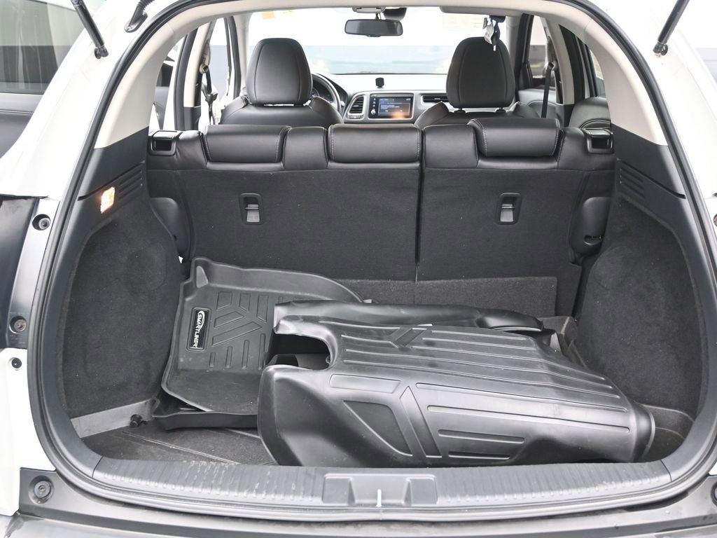 Used 2022 Honda HR-V EX-L image 16