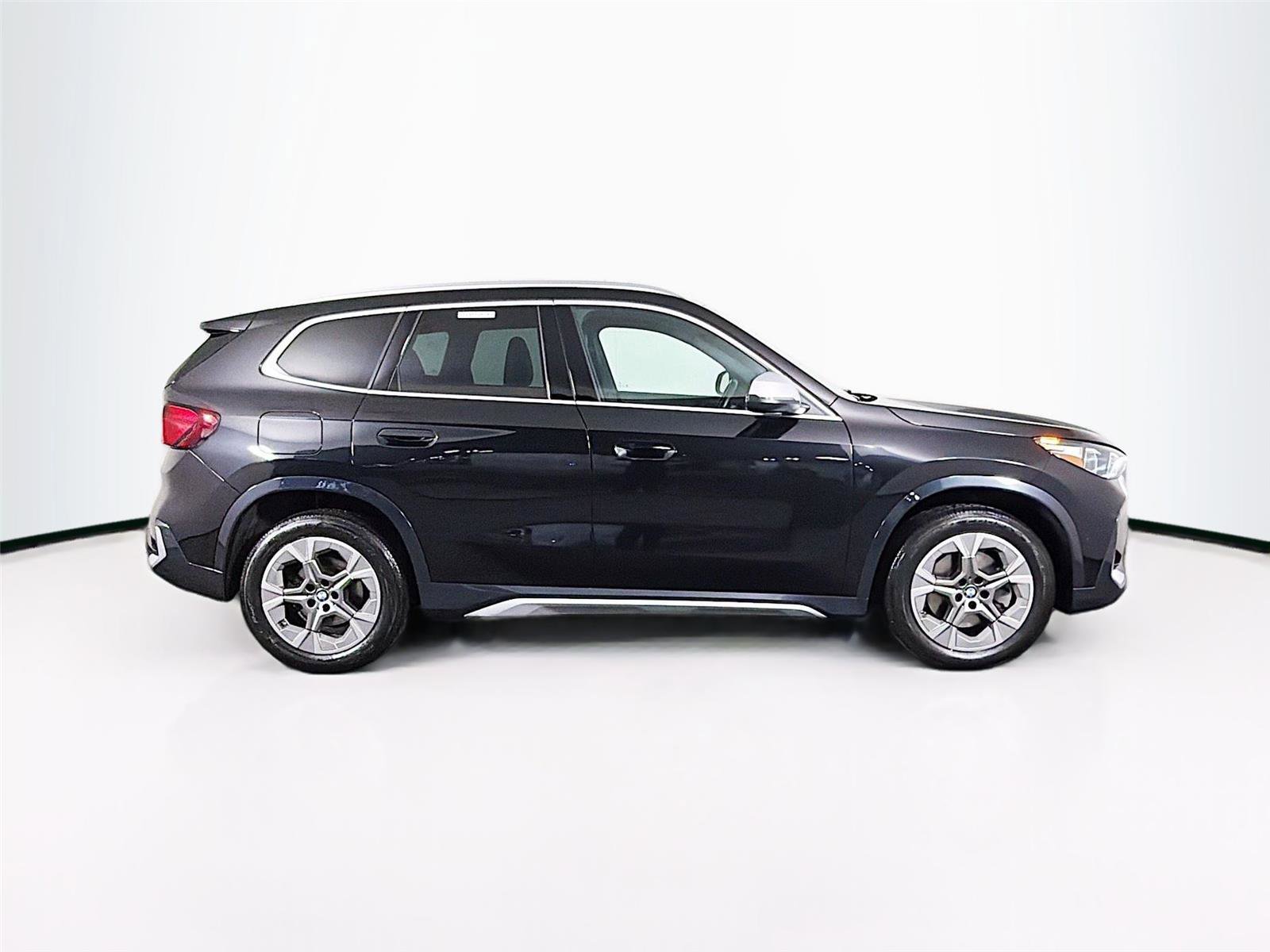 Used 2024 BMW X1 xDrive28i image 8