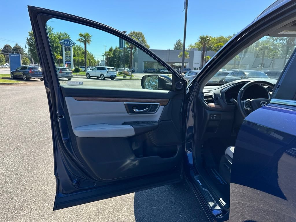 Used 2019 Honda CR-V Touring image 10
