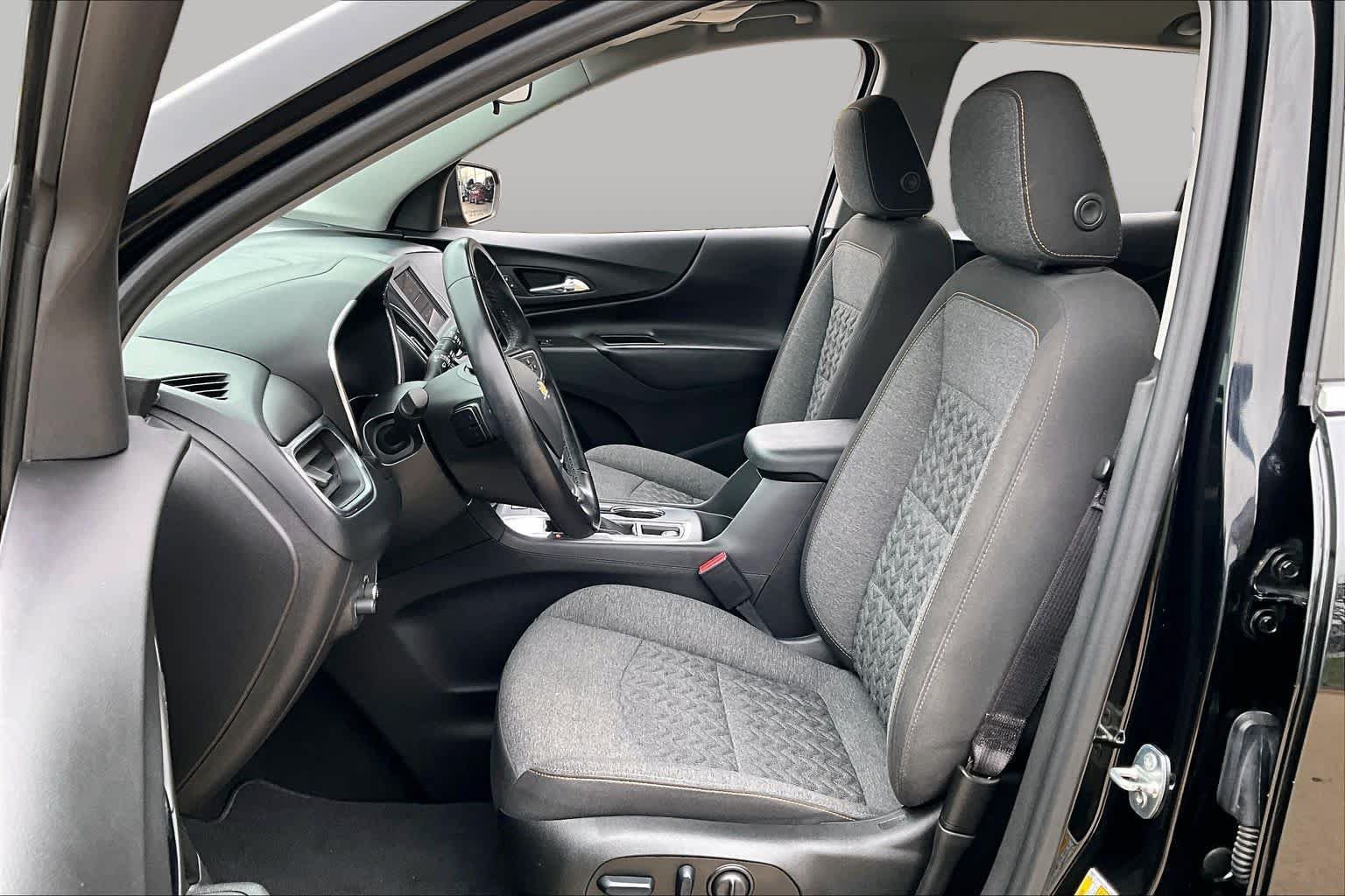 Used 2023 Chevrolet Equinox LT FWD image 8