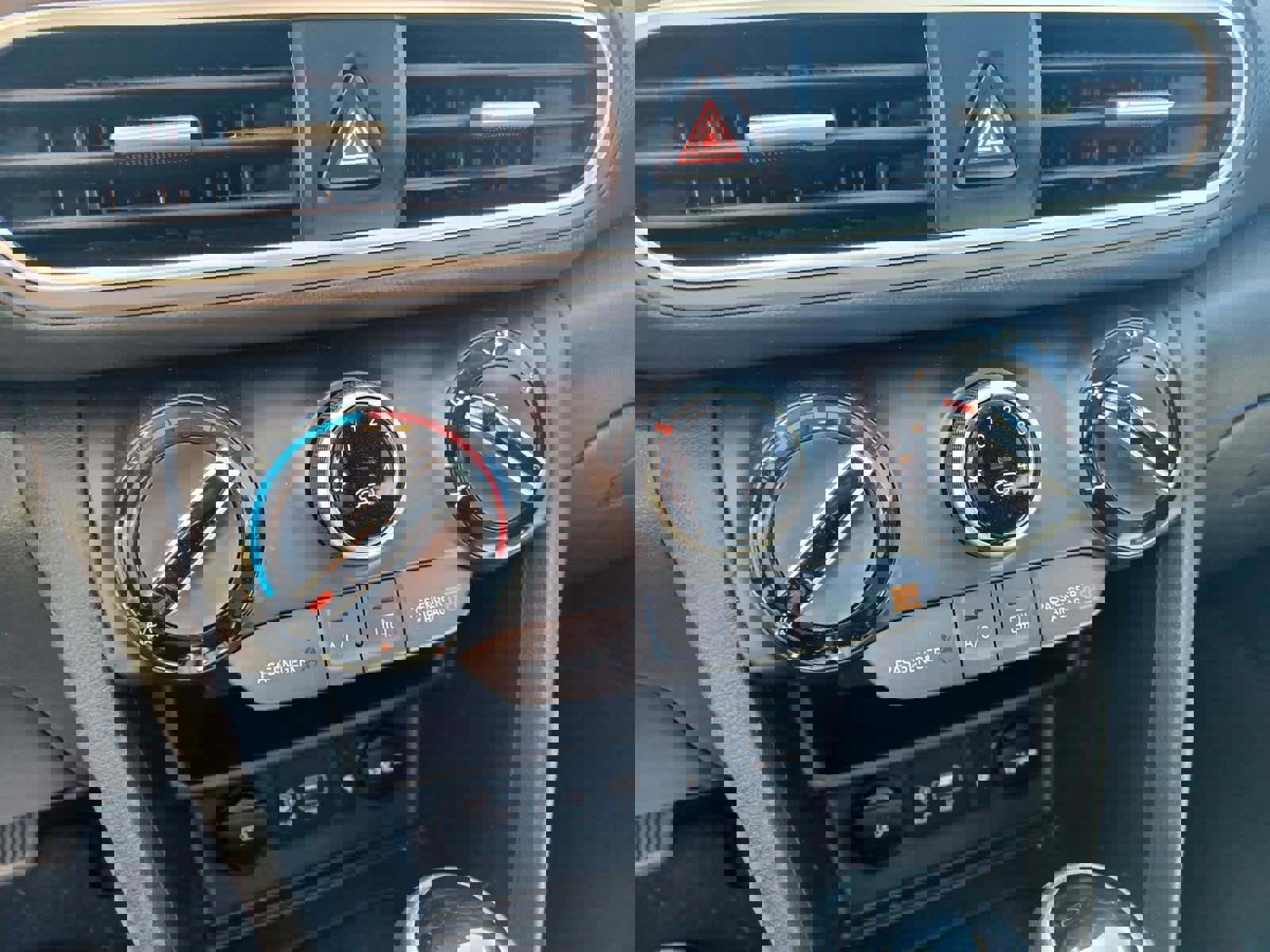 Used 2021 Hyundai Kona SEL Plus AWD/4WD image 13