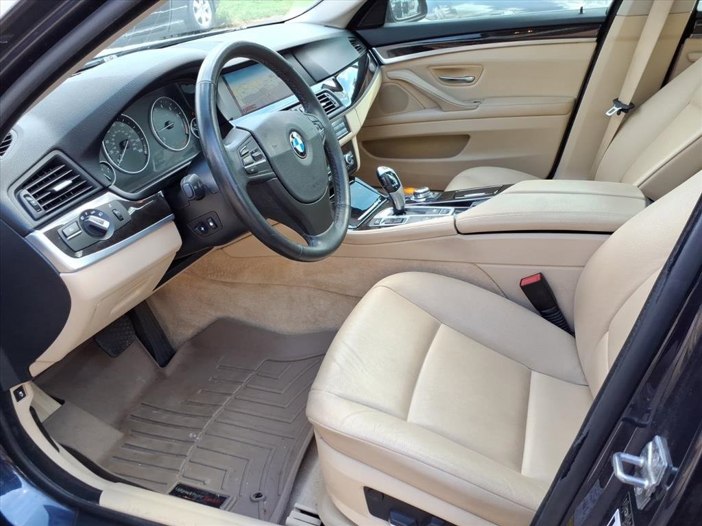 Used 2012 BMW 528i xDrive Sedan image 10