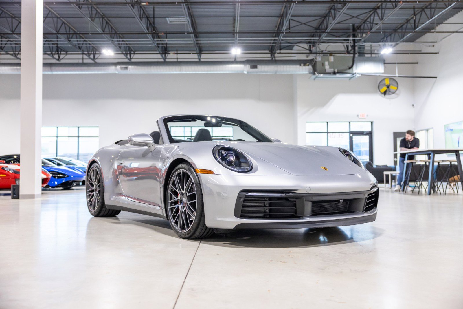 Used 2024 Porsche 911 Carrera S w/ Sport Package image 3