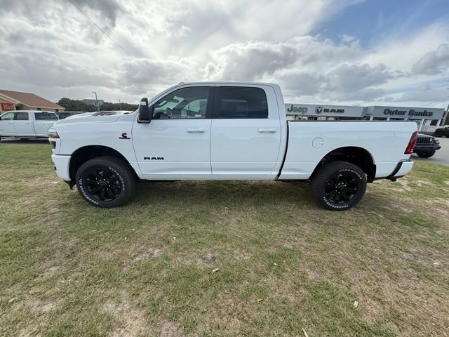 New 2026 RAM 2500 Laramie w/ Night Edition AWD/4WD image 4