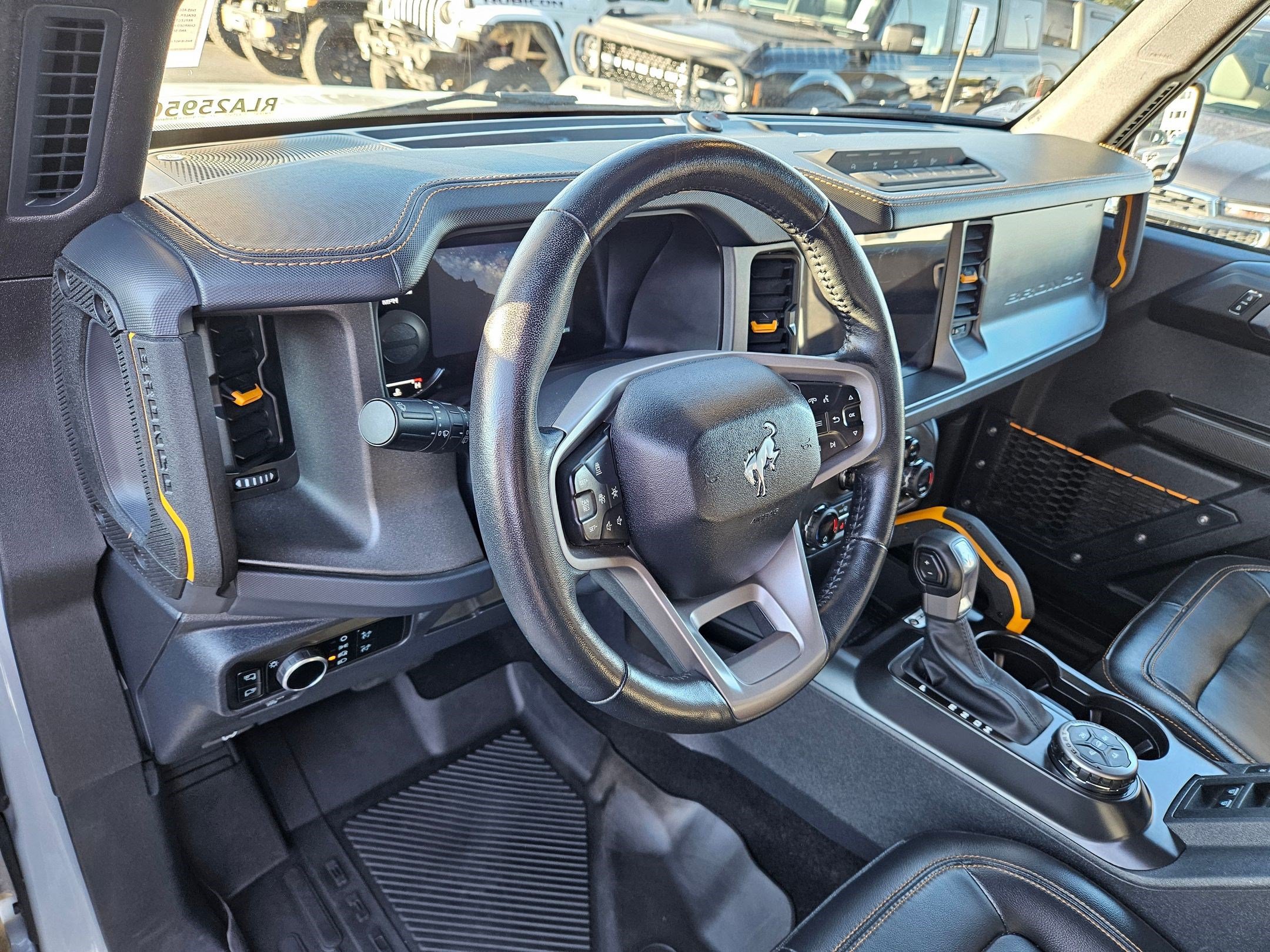 Used 2024 Ford Bronco Badlands AWD/4WD image 17