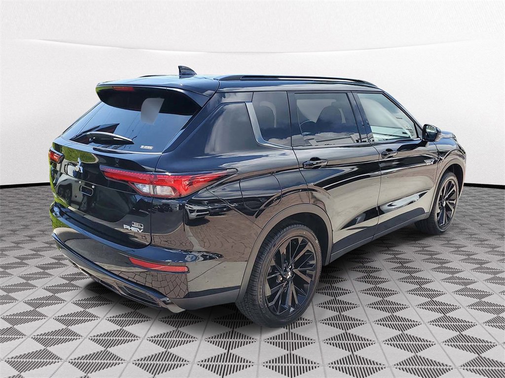 New 2025 Mitsubishi Outlander SEL Black Edition image 6