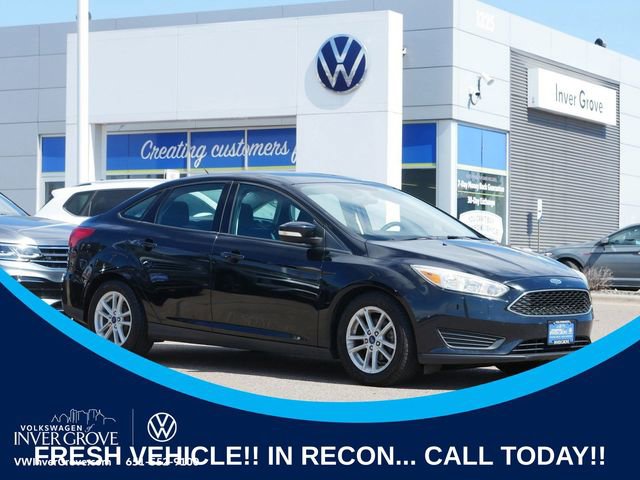 Used 2017 Ford Focus SE image 1