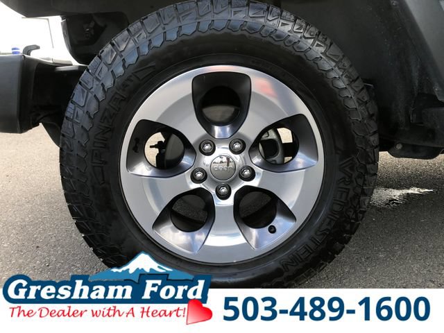 Used 2017 Jeep Wrangler Unlimited Sport w/ Max Tow Package AWD/4WD image 38