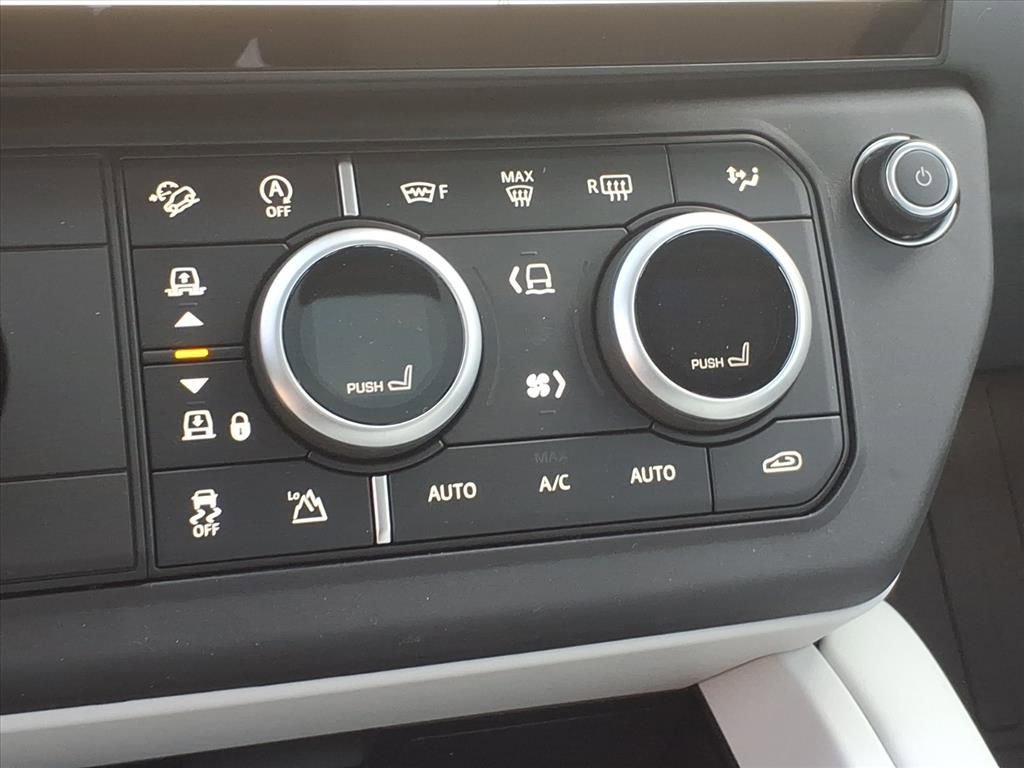 New 2026 Land Rover Defender 110 S image 20