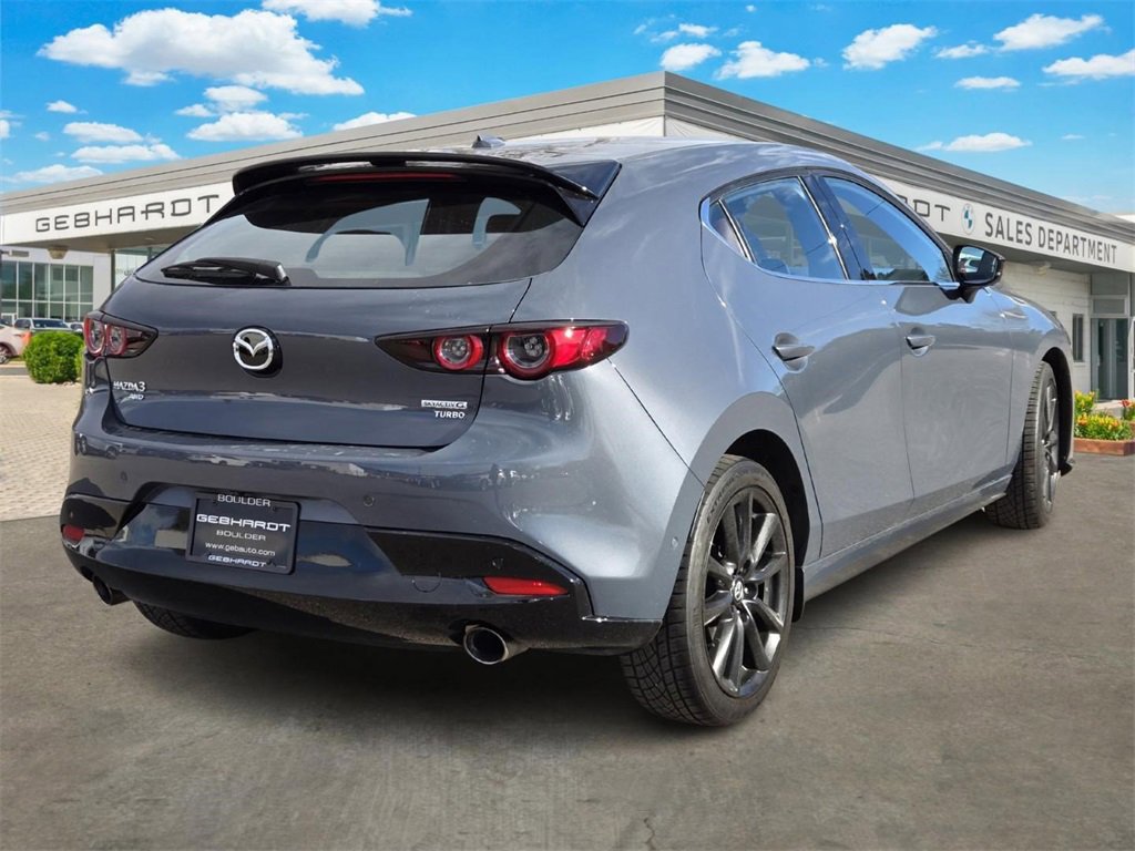 Used 2021 MAZDA MAZDA3 Hatchback w/Premium Plus Pkg image 5
