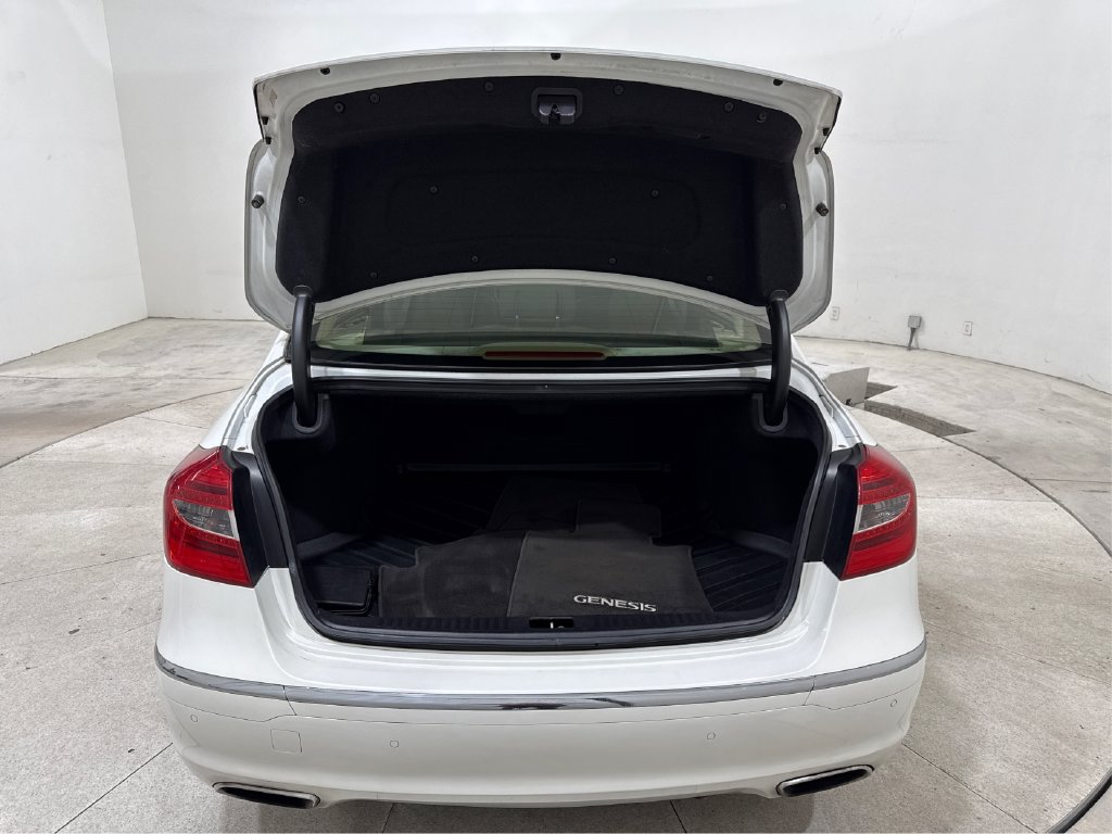 Used 2012 Hyundai Genesis 3.8 w/ Premium Pkg RWD image 24