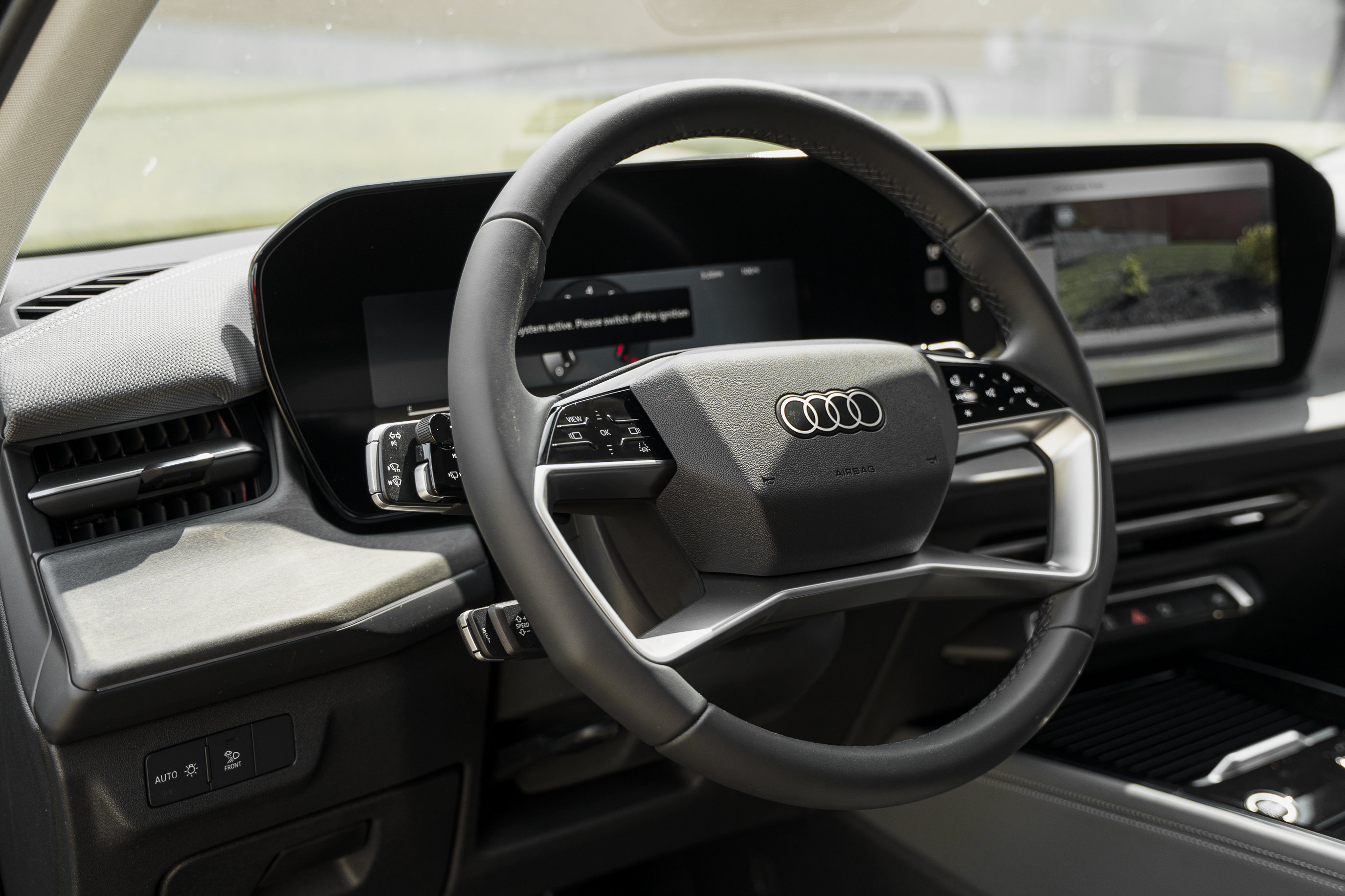 New 2026 Audi Q3 quattro 2.0T AWD/4WD image 10