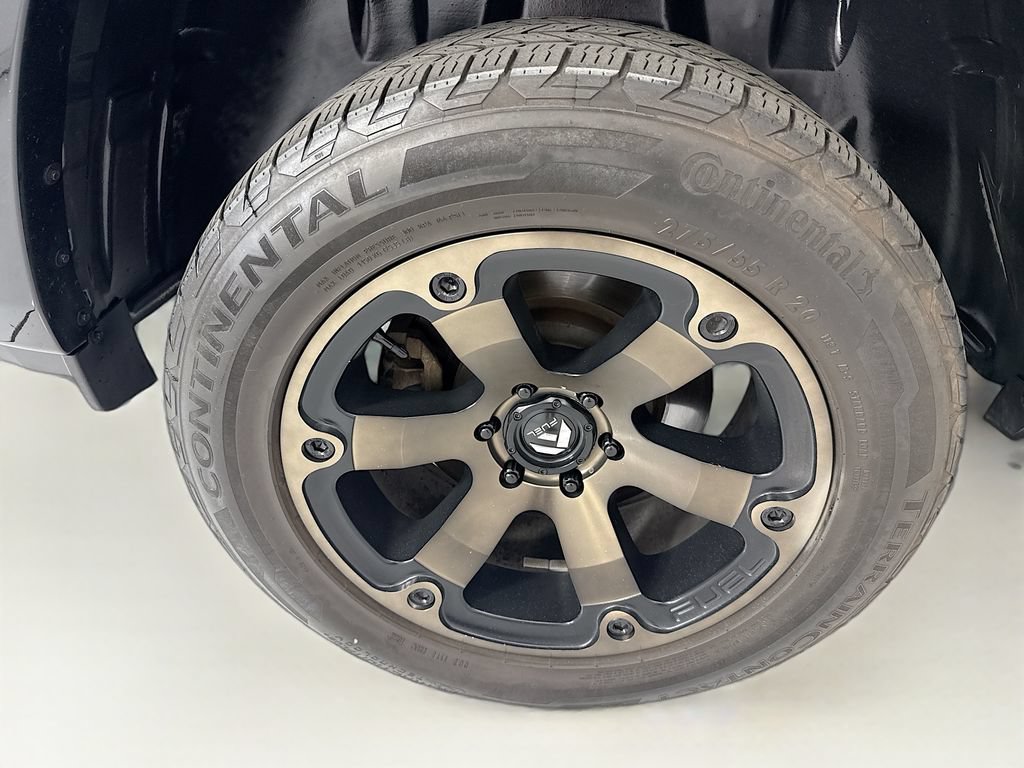 Used 2020 RAM 1500 Limited AWD/4WD image 32
