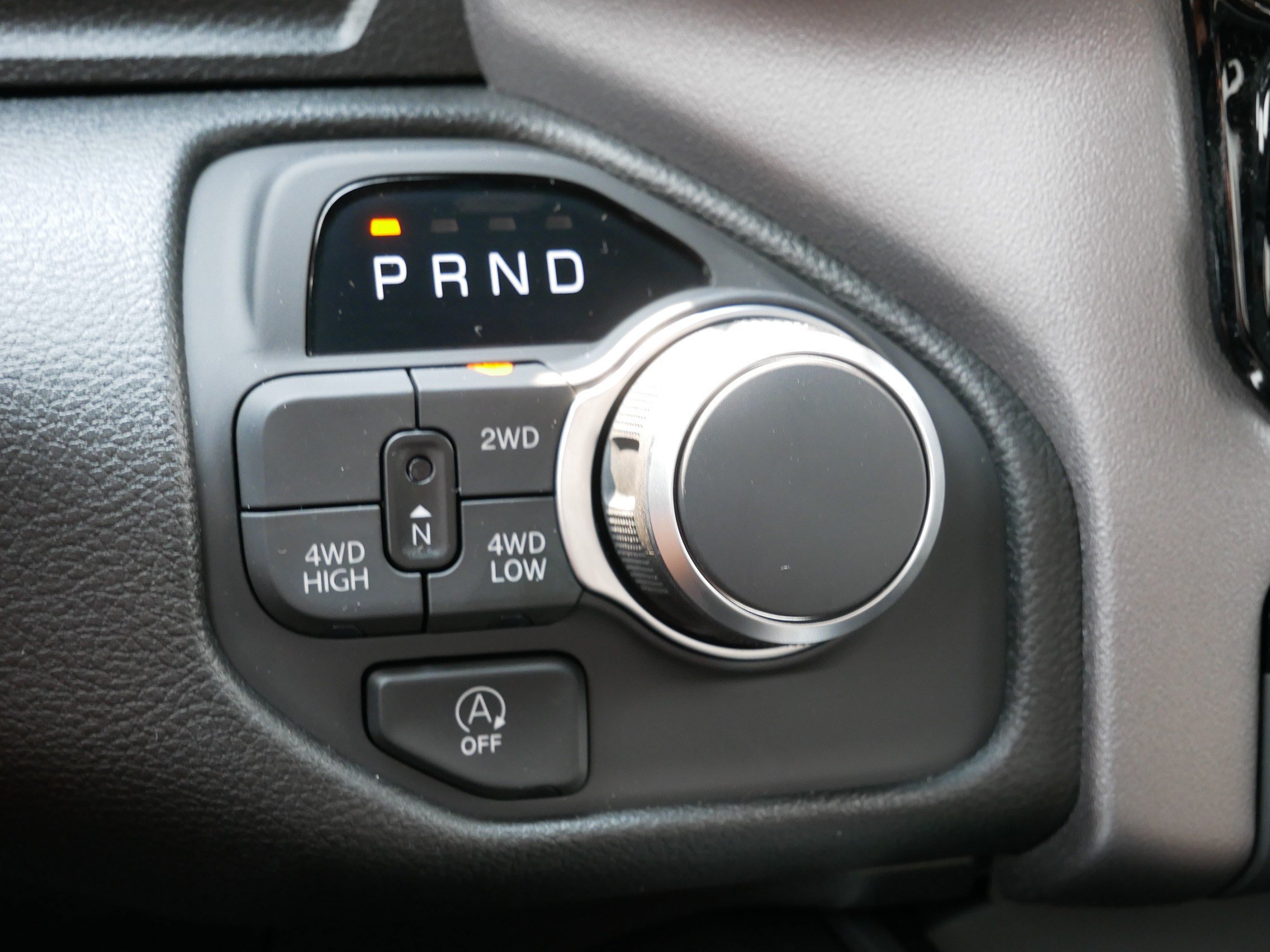 New 2026 RAM 1500 Express AWD/4WD image 18