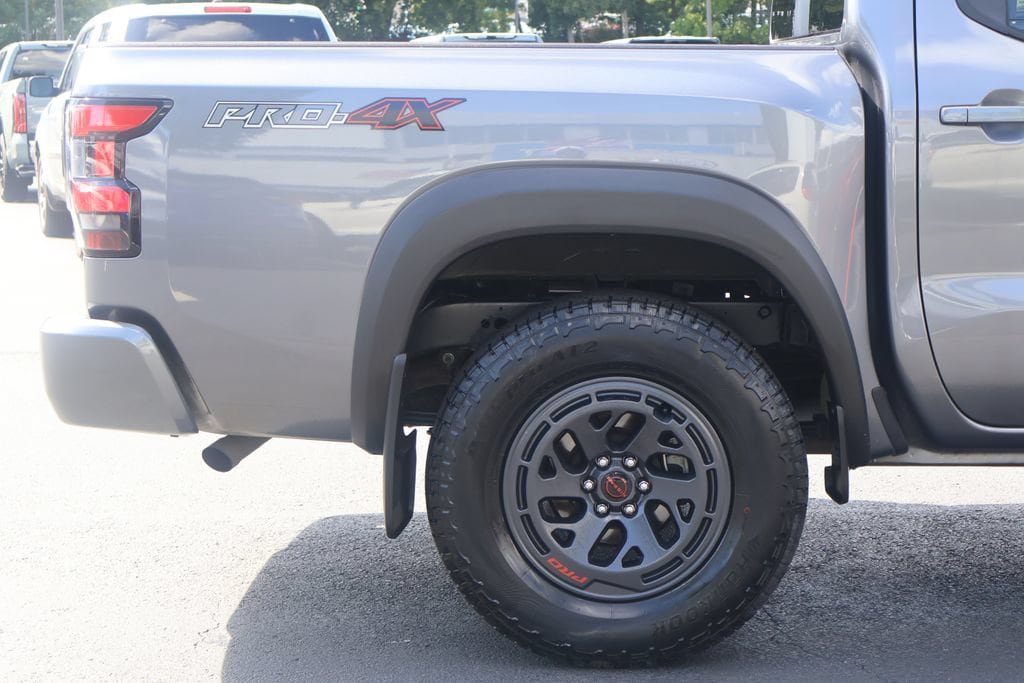 Used 2026 Nissan Frontier PRO-4X AWD/4WD image 8