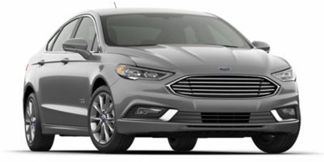 Used 2017 Ford Fusion Energi SE image 1