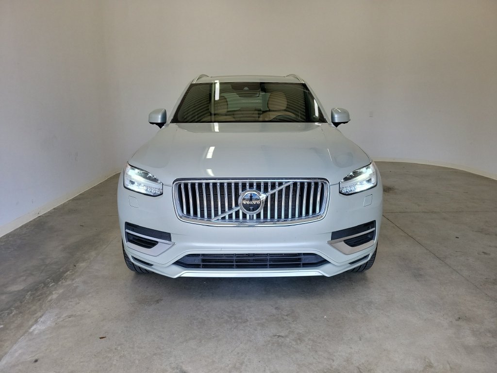 Used 2022 Volvo XC90 T8 Inscription w/ Advanced Package AWD/4WD image 2
