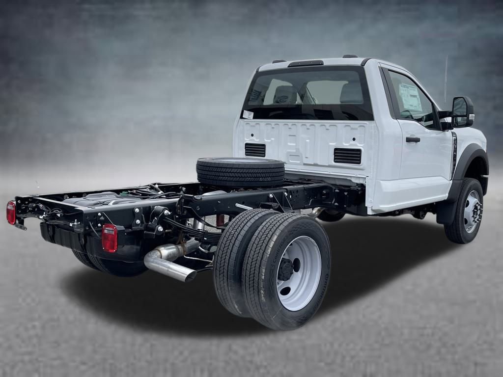 New 2025 Ford F550 4x4 Regular Cab Super Duty video 3