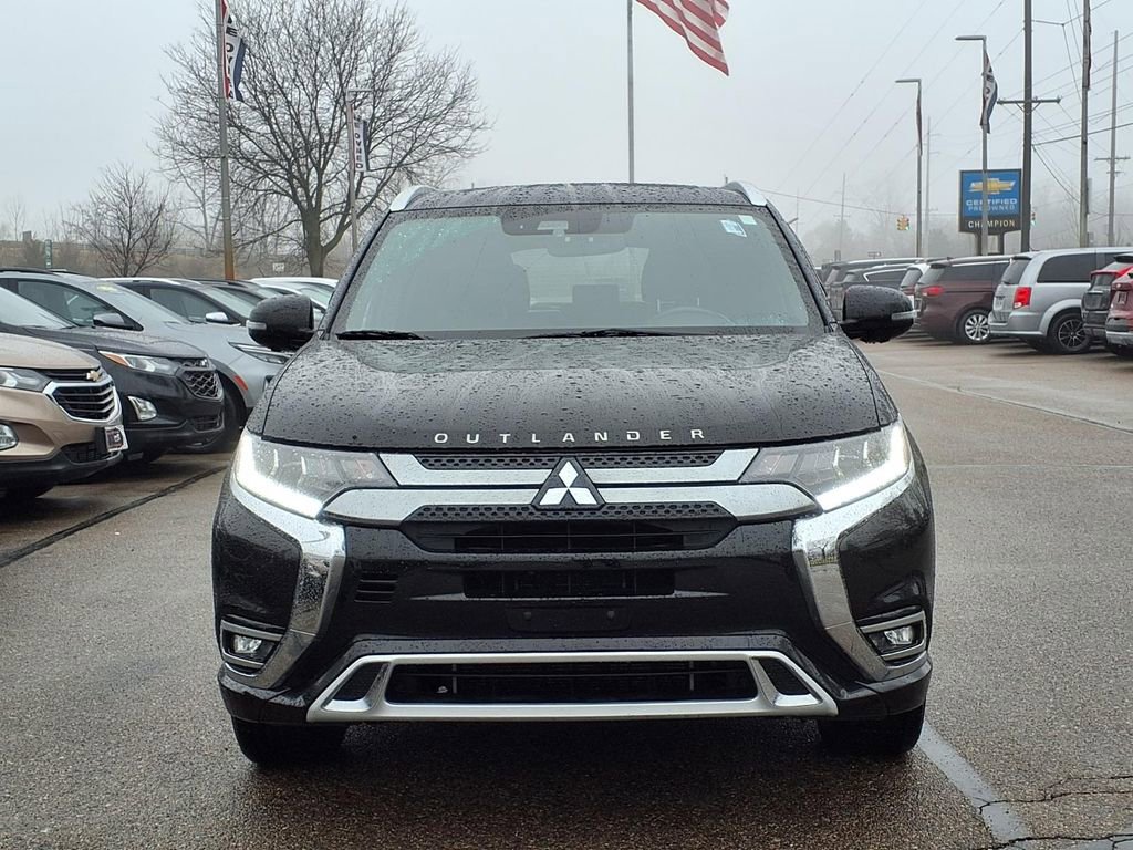 Used 2019 Mitsubishi Outlander GT image 2