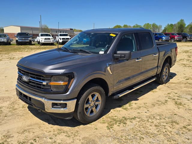 Used 2024 Ford F150 XLT w/ Mobile Office Package image 2