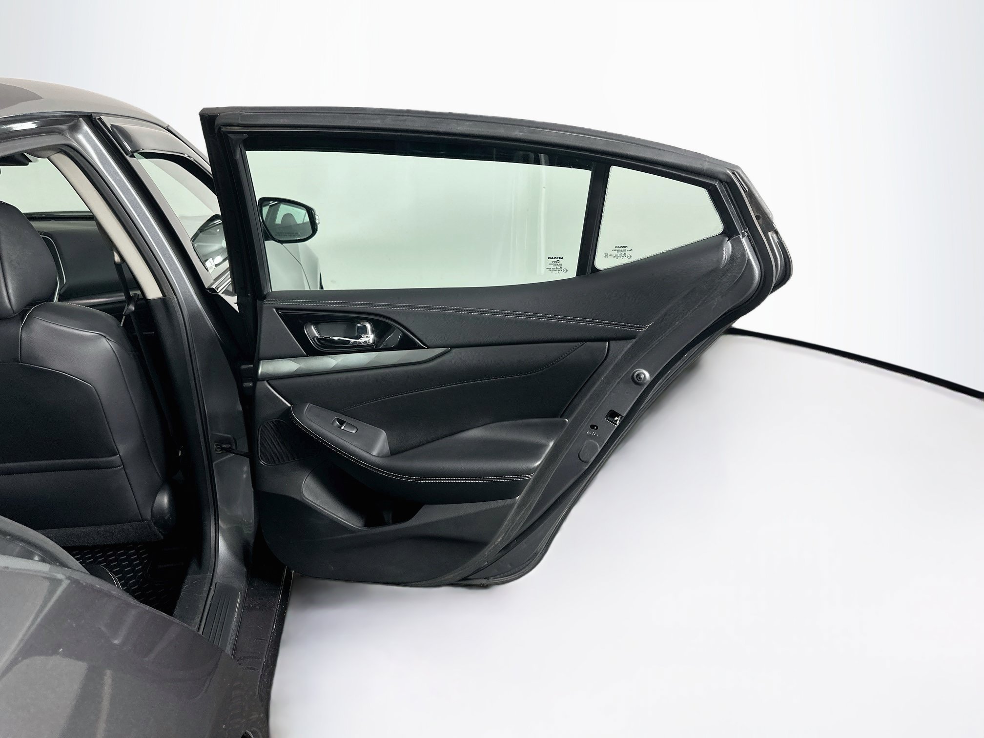 Used 2020 Nissan Maxima 3.5 SV w/ Floor Mat Group FWD image 28
