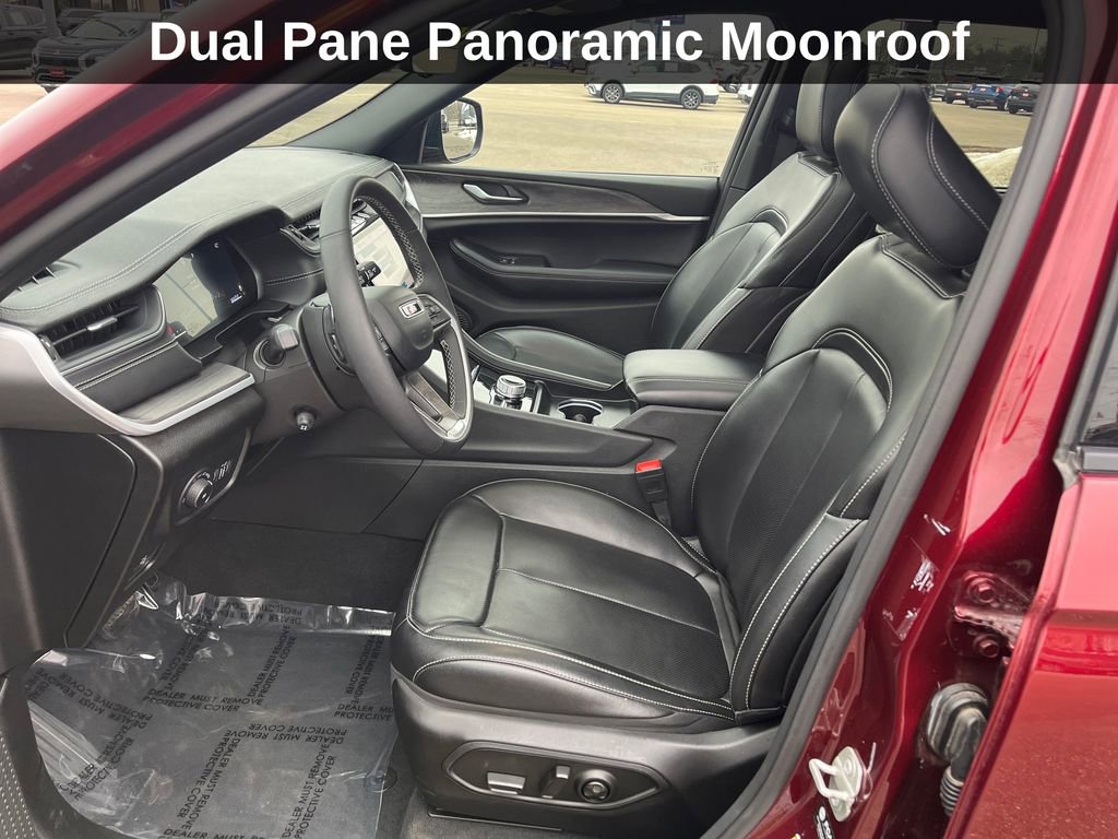 Used 2024 Jeep Grand Cherokee L Limited w/ Luxury Tech Group II image 12