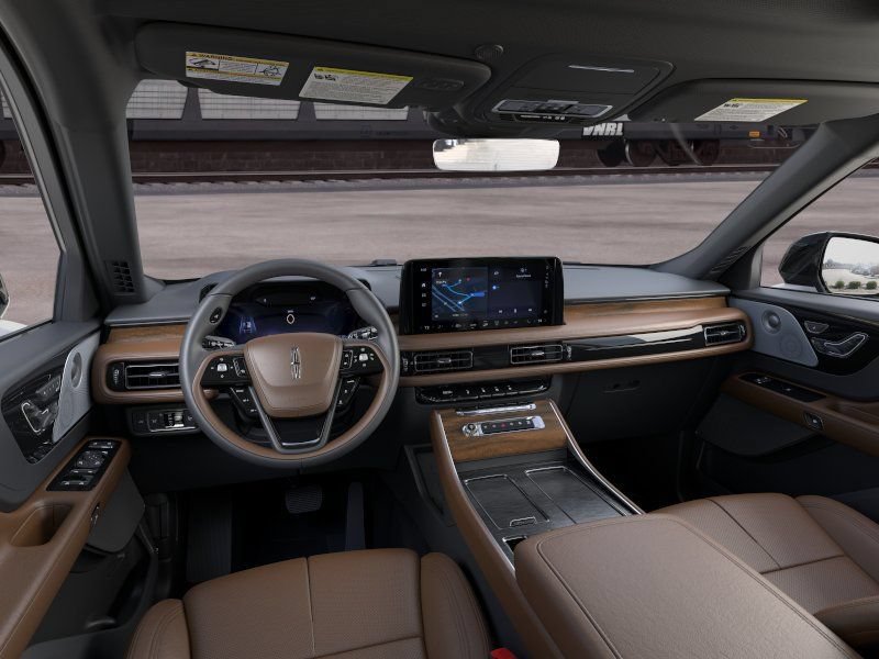 New 2026 Lincoln Aviator Reserve AWD/4WD image 9