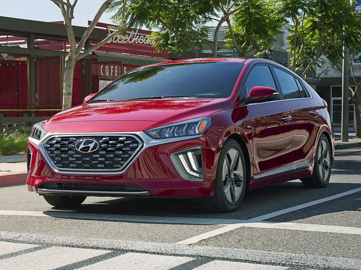 Used 2022 Hyundai Ioniq SE