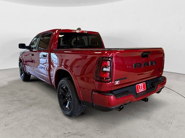 New 2026 RAM 1500 4x4 Crew Cab image 3
