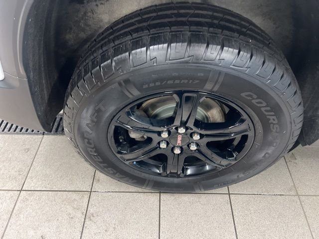 Used 2021 GMC Acadia AT4 w/ Trailering Package AWD/4WD image 10