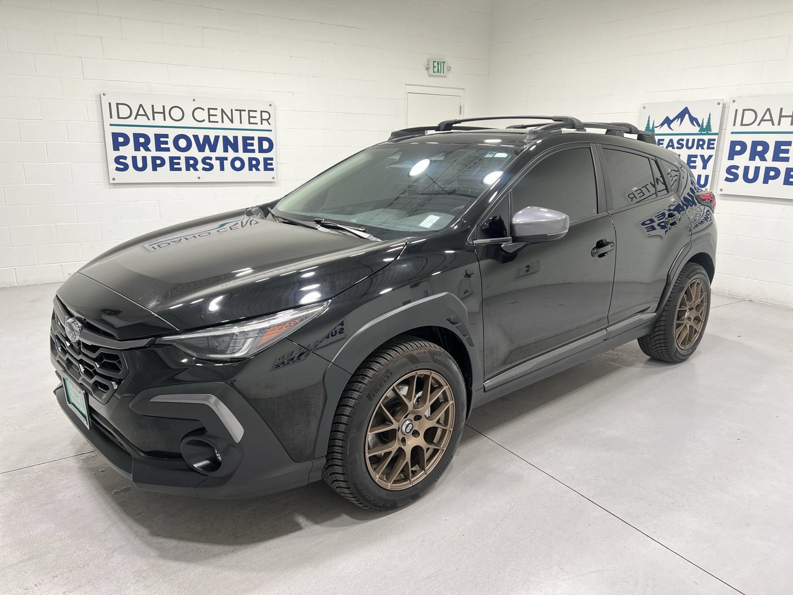 Used 2024 Subaru Crosstrek 2.5i Limited w/ Crosstrek Mirror Package AWD/4WD image 4