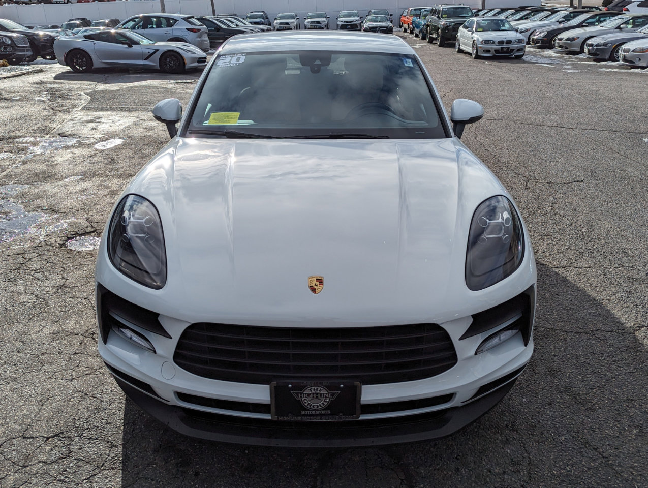 Used 2020 Porsche Macan AWD image 3