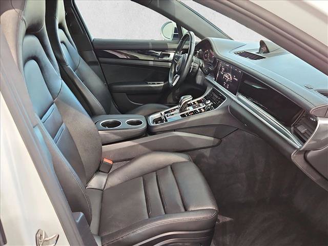 Used 2018 Porsche Panamera image 15