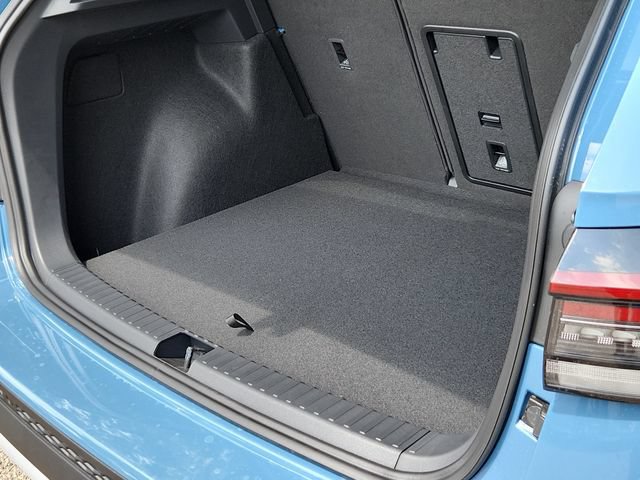 New 2026 Volkswagen Taos SE AWD/4WD image 30