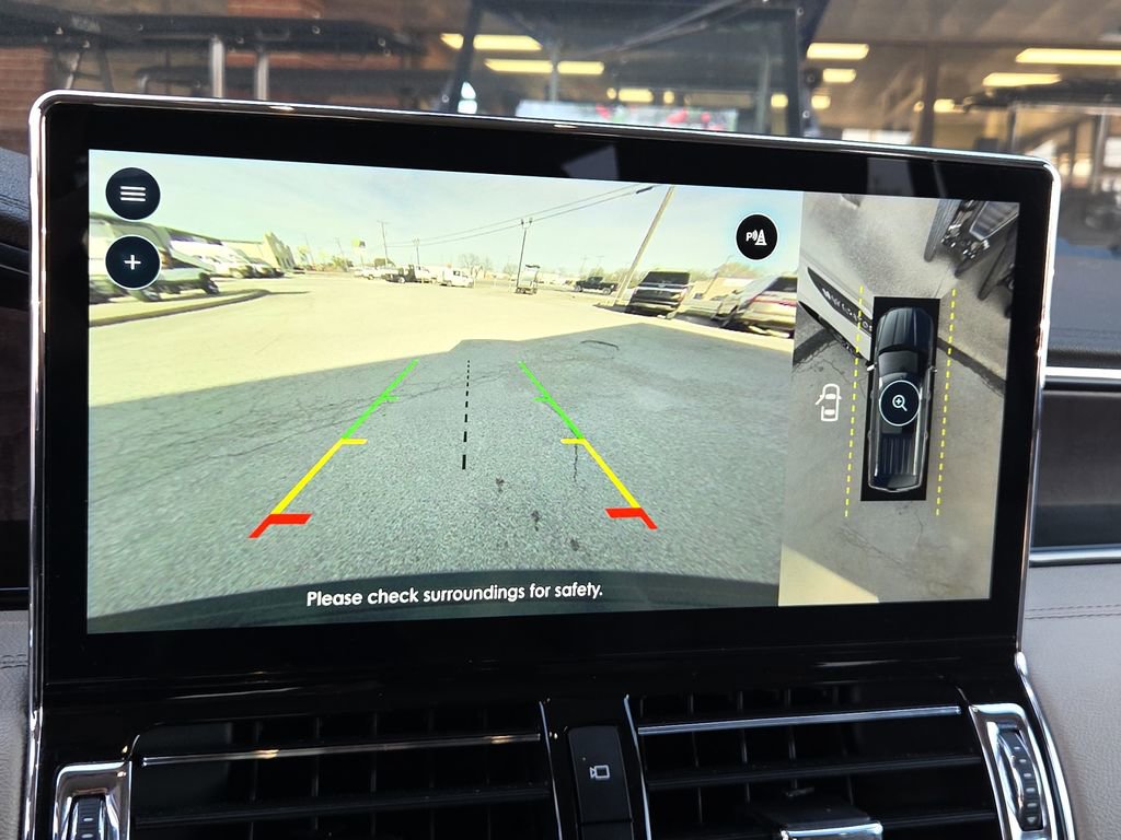 Used 2024 Lincoln Navigator Reserve image 22