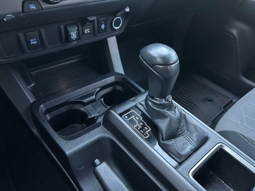 Used 2021 Toyota Tacoma TRD Sport image 27