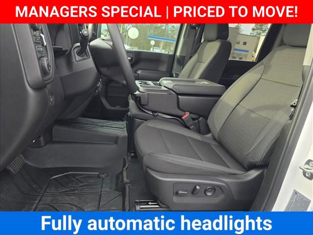 New 2026 Chevrolet Silverado 2500 Custom w/ Custom Value Package image 15