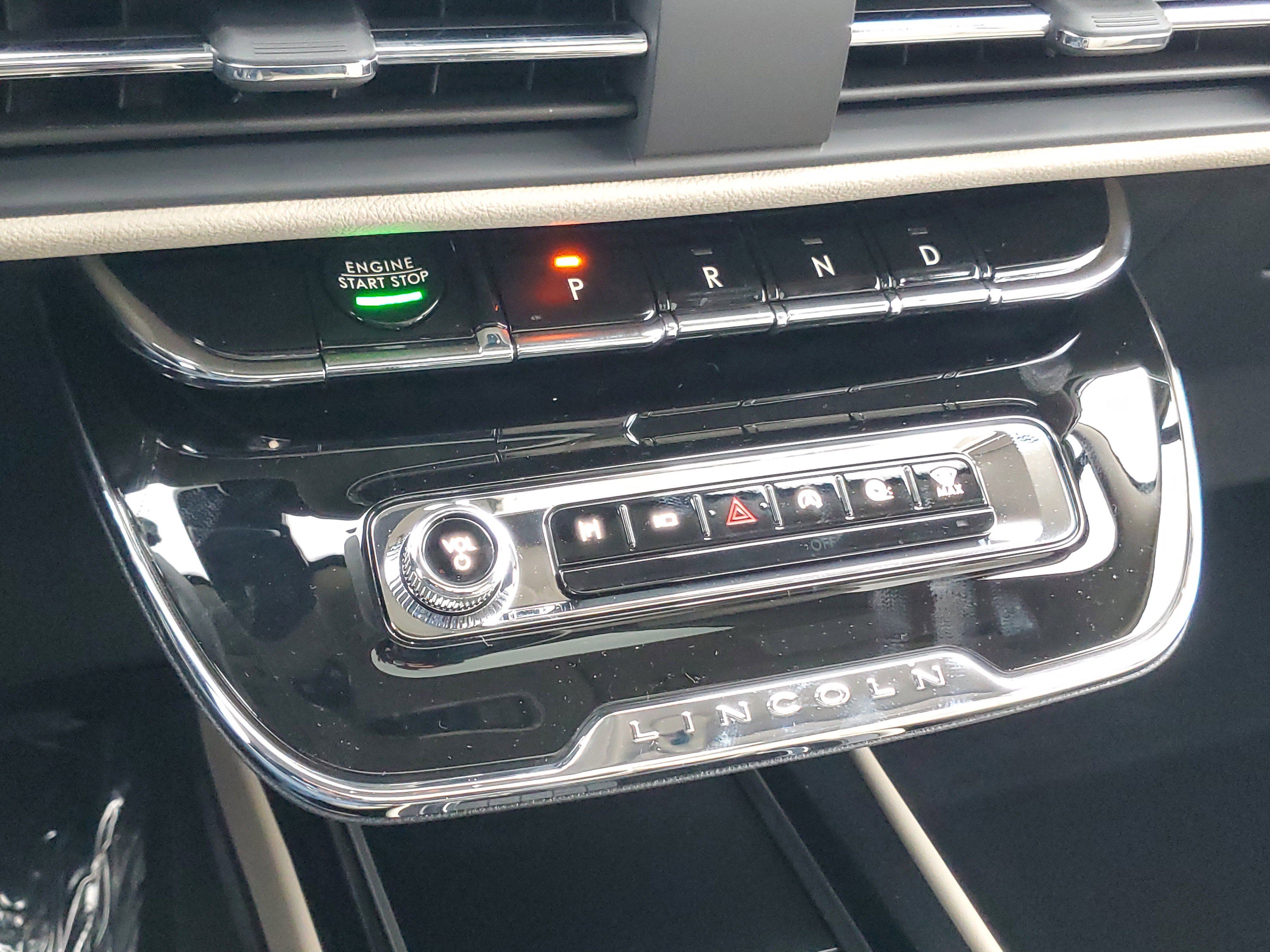 New 2026 Lincoln Corsair Reserve w/ Jet Appearance Package image 22