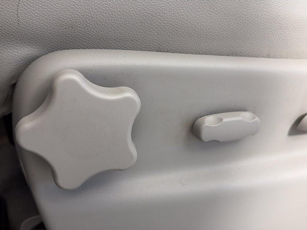 Used 2013 Chevrolet Avalanche LT w/ Texas Edition RWD image 25