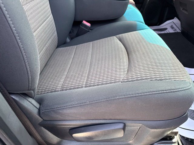 Used 2011 RAM 1500 ST w/ ST Popular Equipment Group AWD/4WD image 15