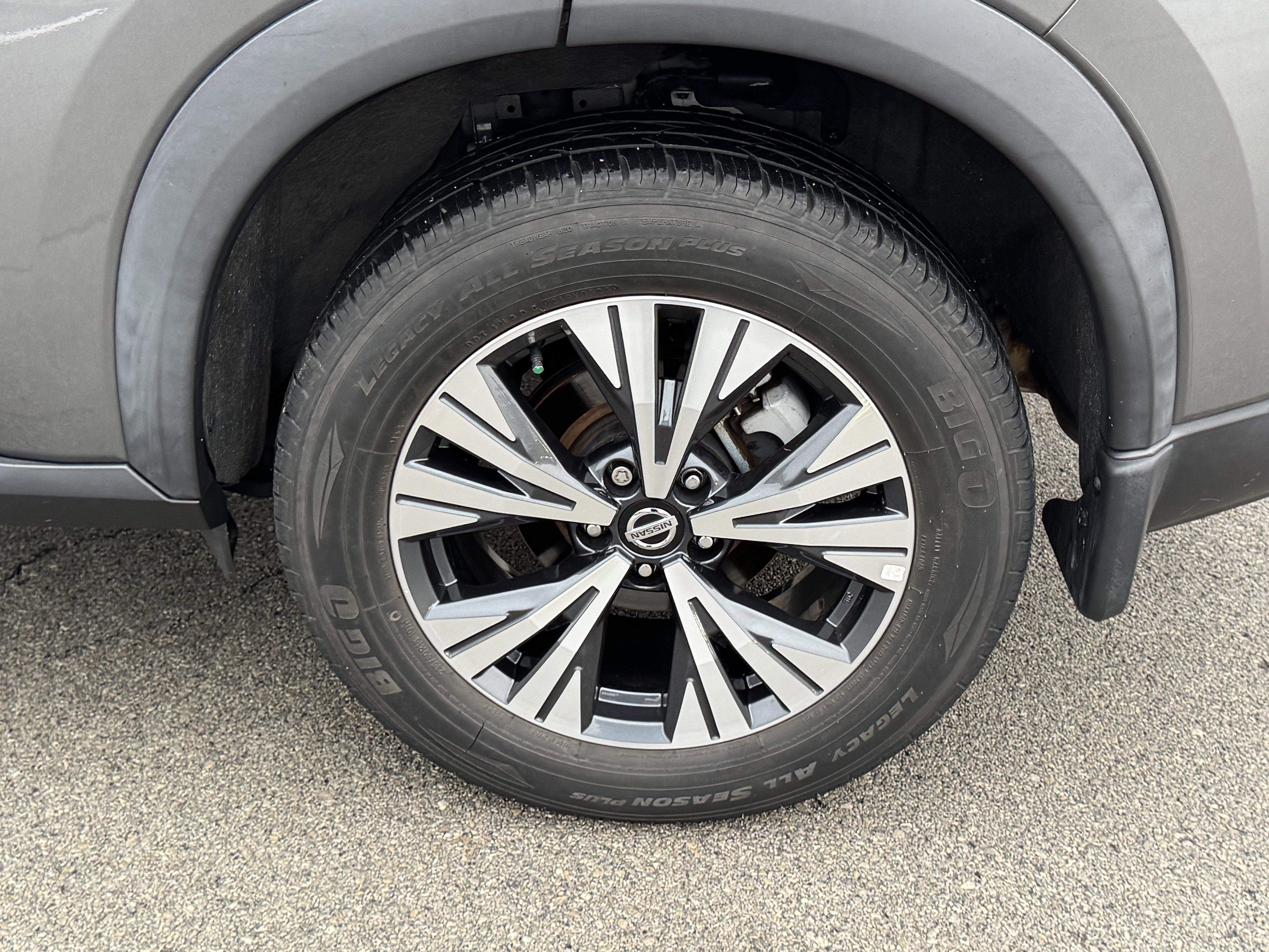 Certified 2021 Nissan Rogue SV image 39